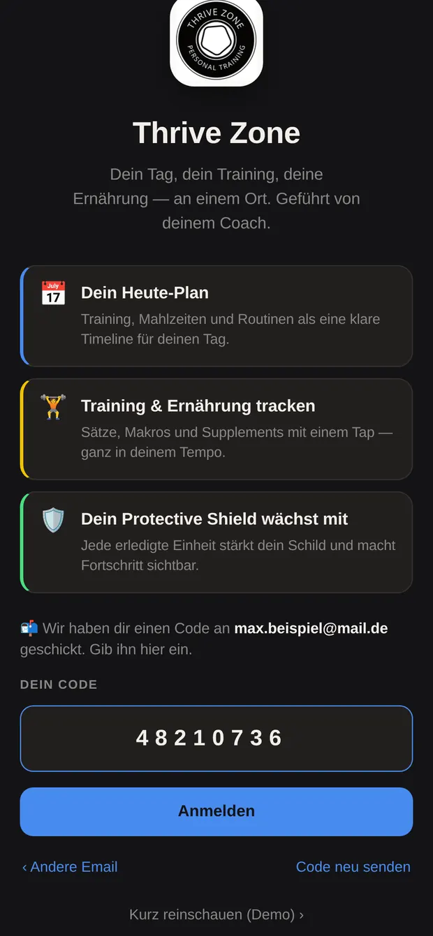 Code-Feld mit acht eingetippten Ziffern und aktivem Anmelden-Knopf